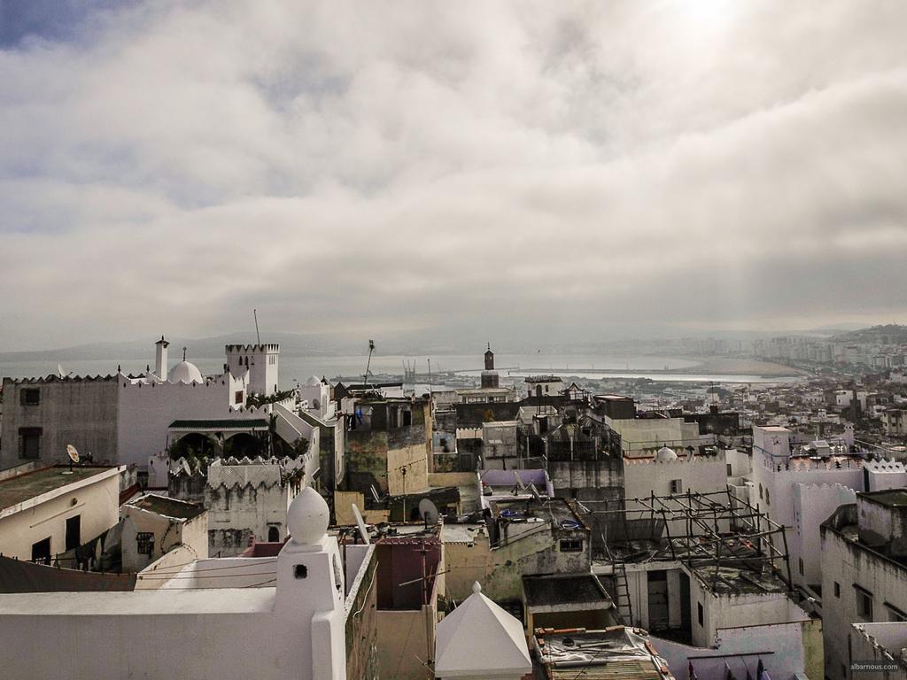 艾巴诺斯坊住宿加早餐旅馆 丹吉尔 外观 照片